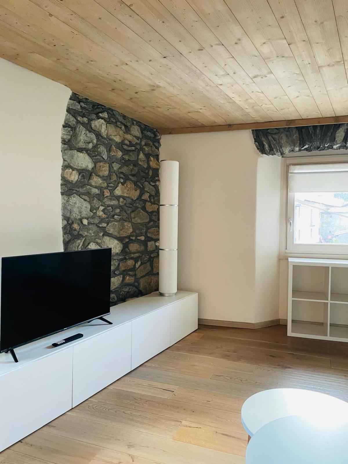 Aosta Holiday Apartments - Monte Zerbion Exterior photo